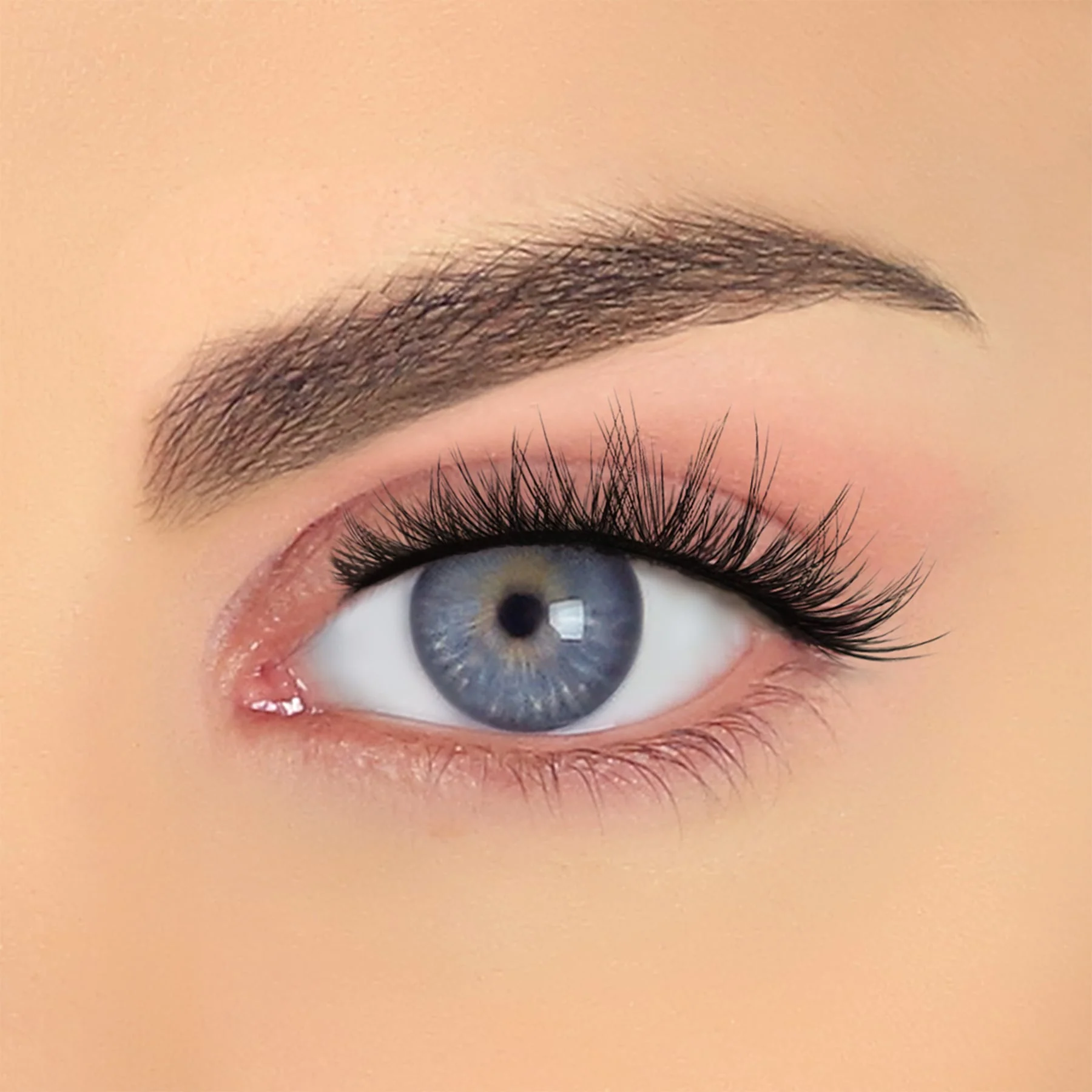 Pinky Goat Pre-Glued Gisela False Eyelashes 1 pair - Image 2